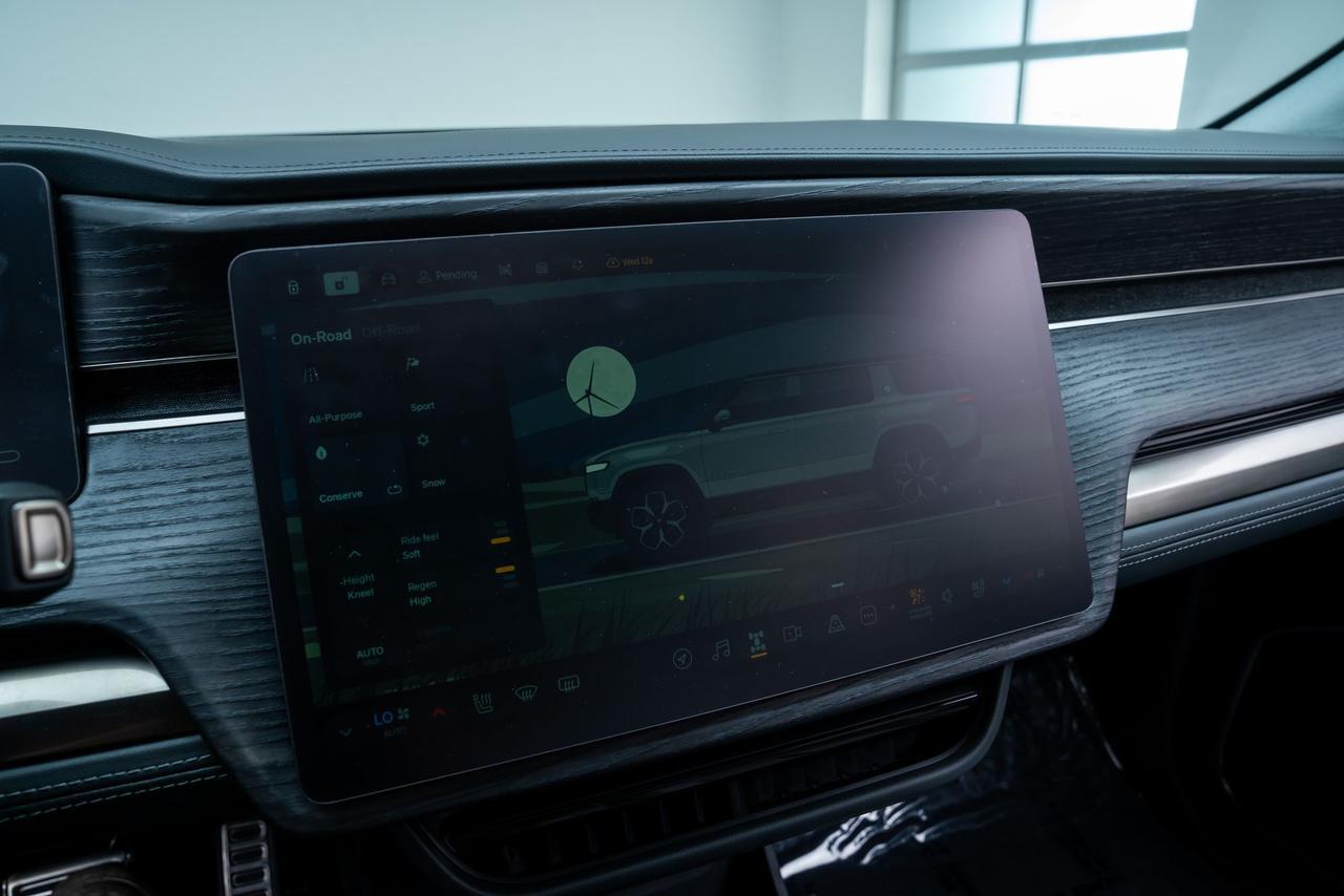 2023 Rivian R1S Adventure AWD Quad Motor Adaptive Cruise Portland OR
