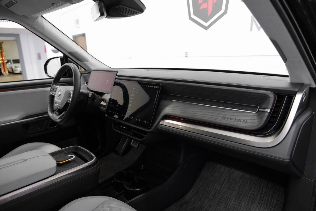 2023 Rivian R1S Adventure Carrollton TX