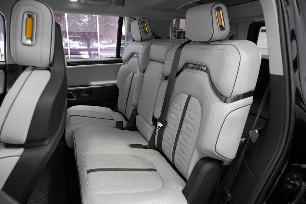 2023 Rivian R1S Adventure Carrollton TX