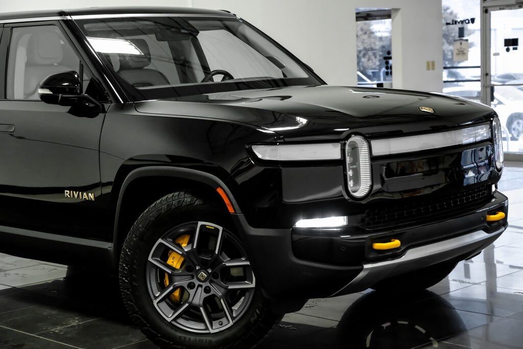 2023 Rivian R1S Adventure Carrollton TX