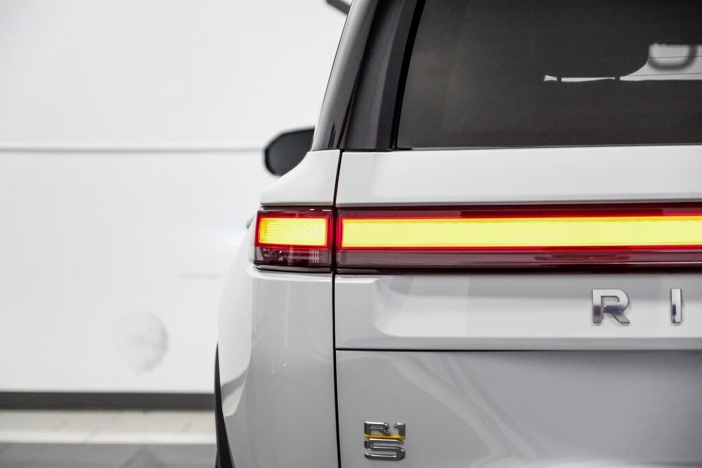 2023 Rivian R1S Adventure Carrollton TX