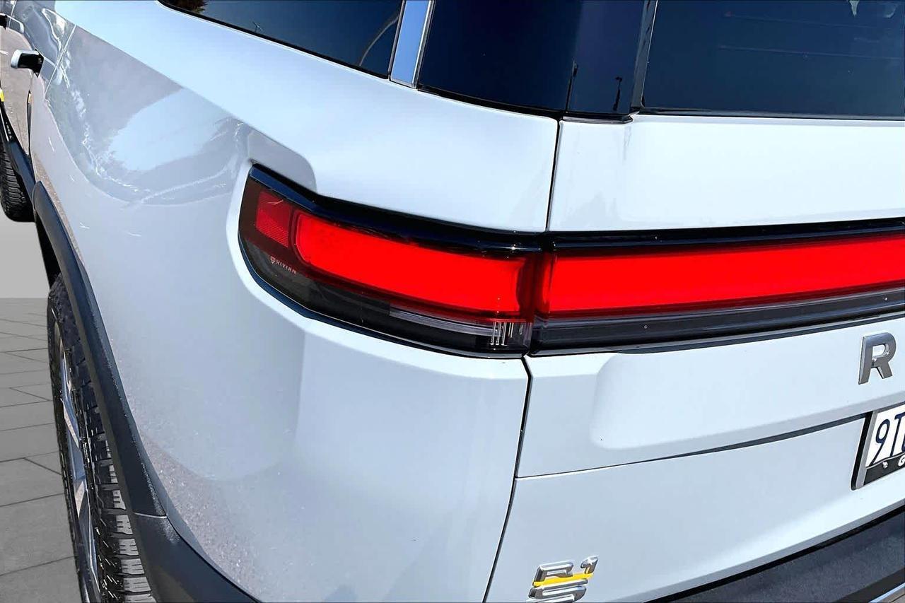 2023 Rivian R1S Adventure Folsom CA