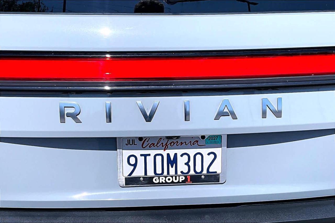 2023 Rivian R1S Adventure Folsom CA