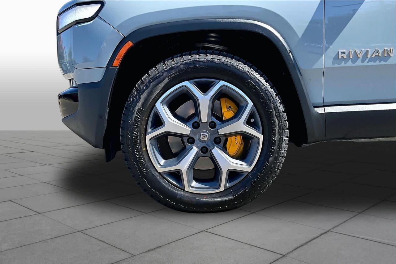2023 Rivian R1S Adventure Folsom CA