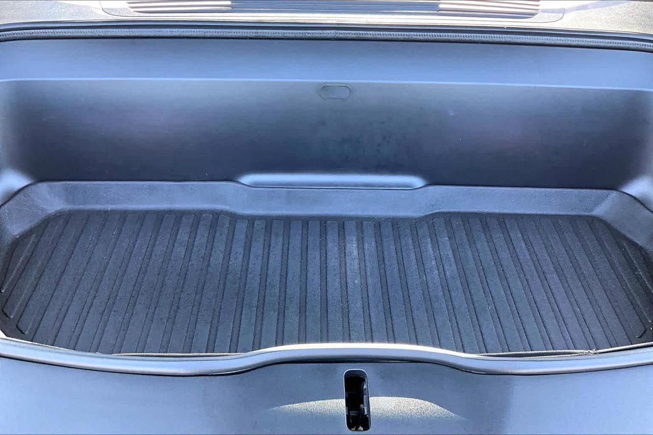 2023 Rivian R1S Adventure Folsom CA