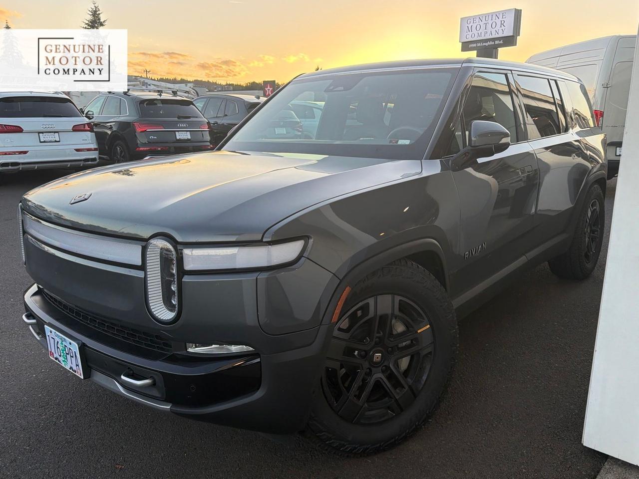 2023 Rivian R1S Adventure
