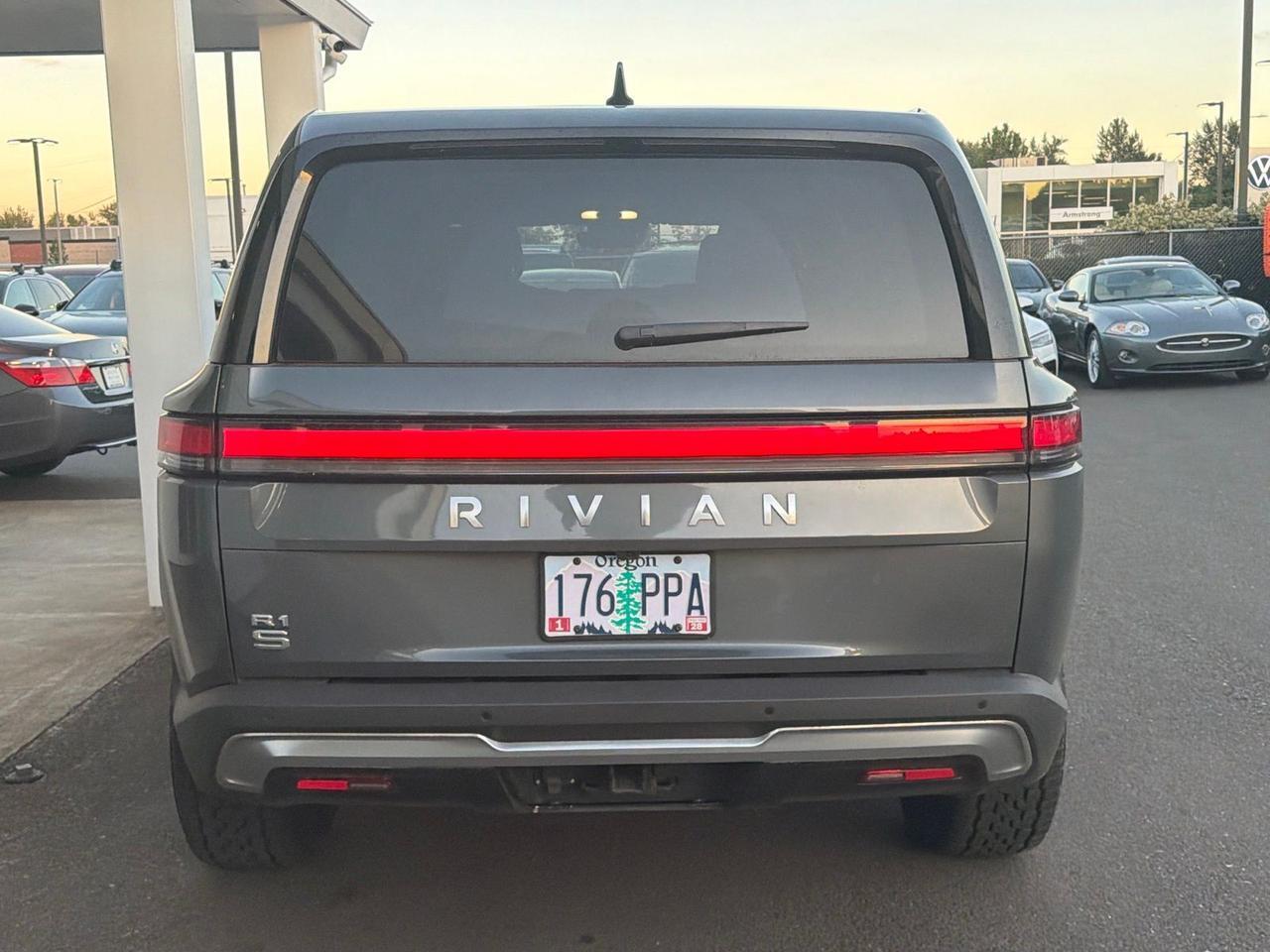 2023 Rivian R1S Adventure Gladstone OR
