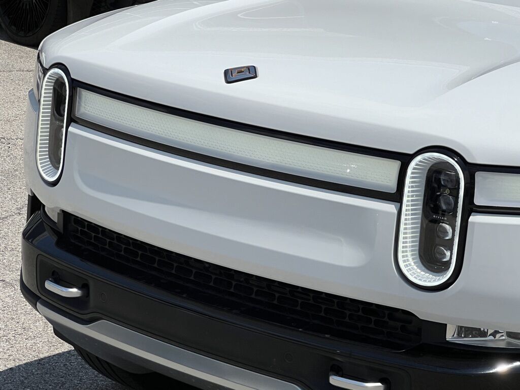 2023 Rivian R1S Adventure Indianapolis IN