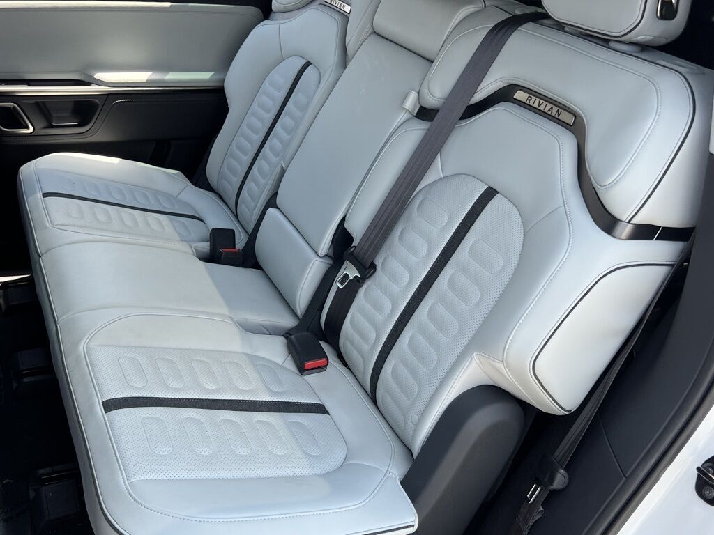 2023 Rivian R1S Adventure Indianapolis IN