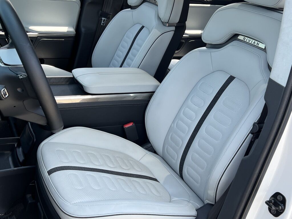 2023 Rivian R1S Adventure Indianapolis IN
