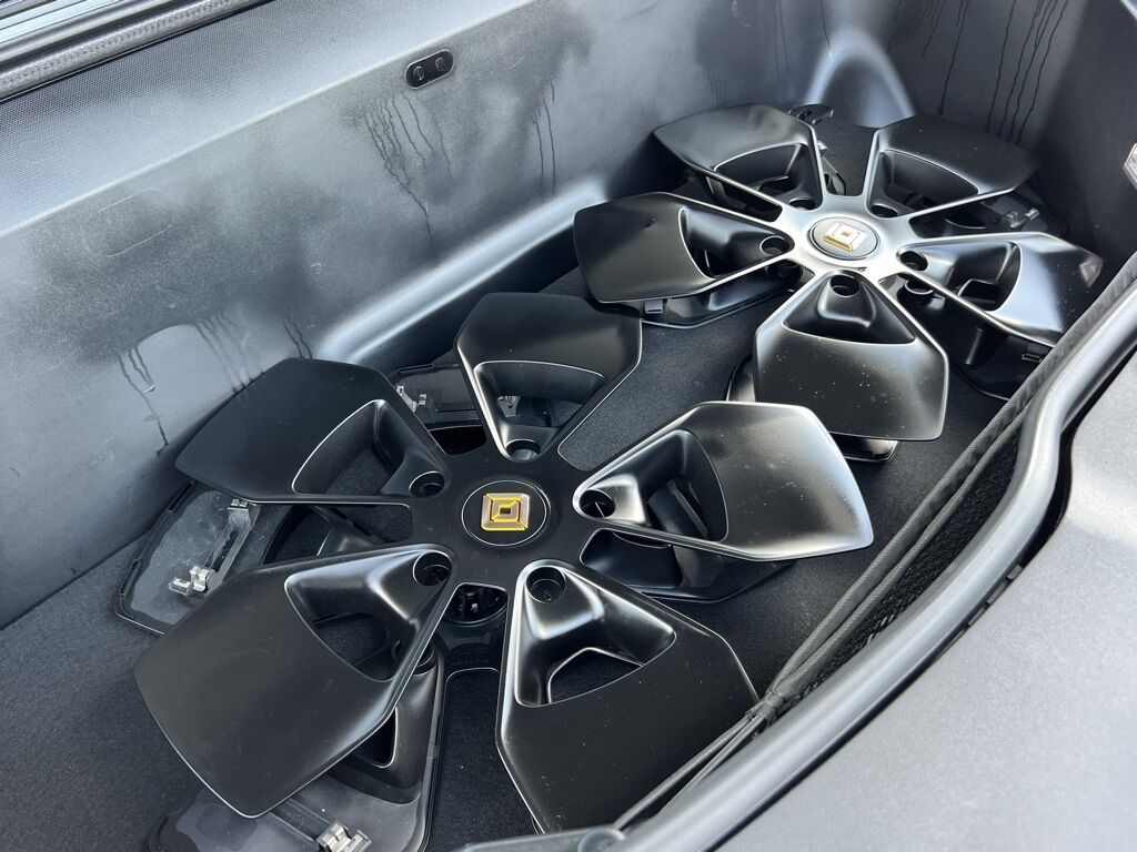 2023 Rivian R1S Adventure Indianapolis IN