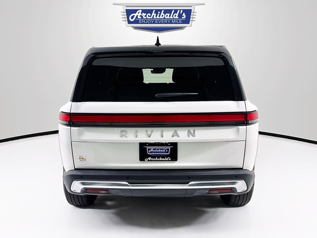 2023 Rivian R1S Adventure Kennewick WA