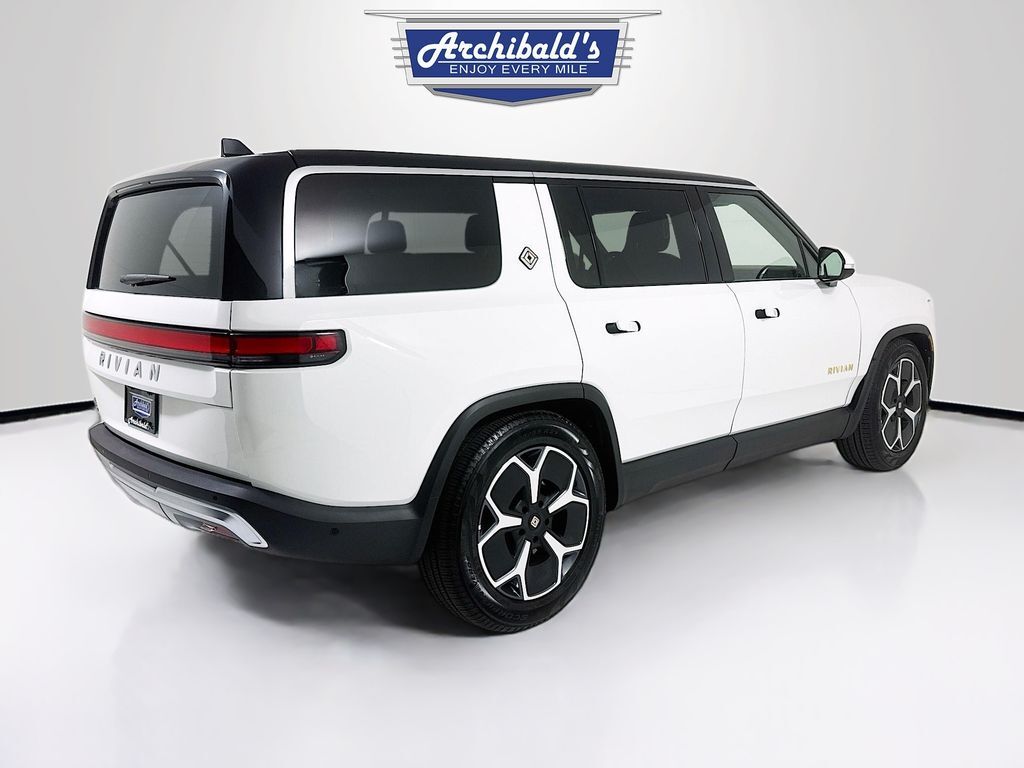 2023 Rivian R1S Adventure Kennewick WA
