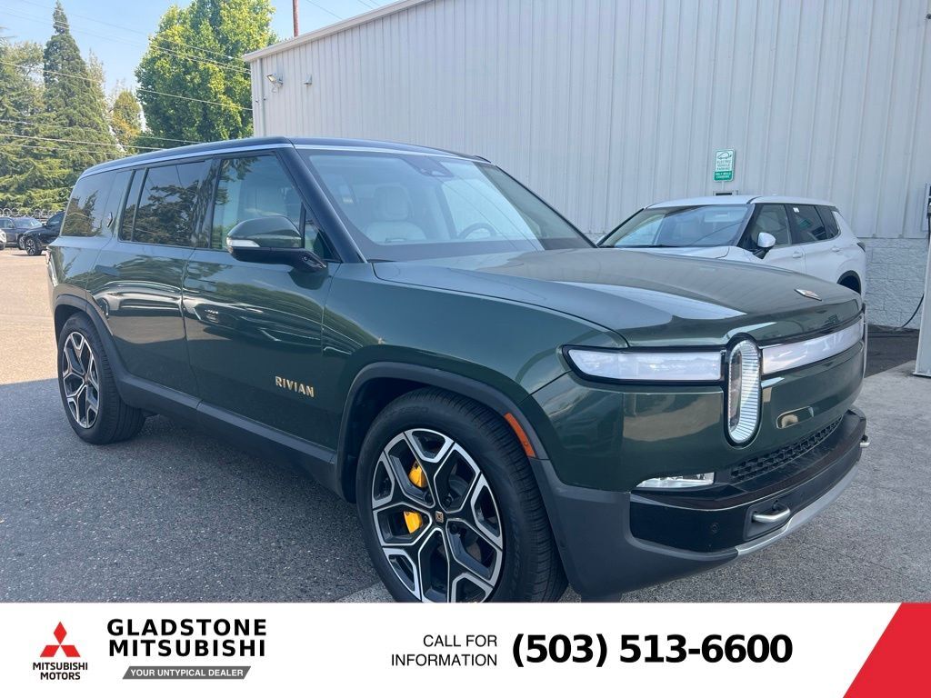 2023 Rivian R1S Adventure