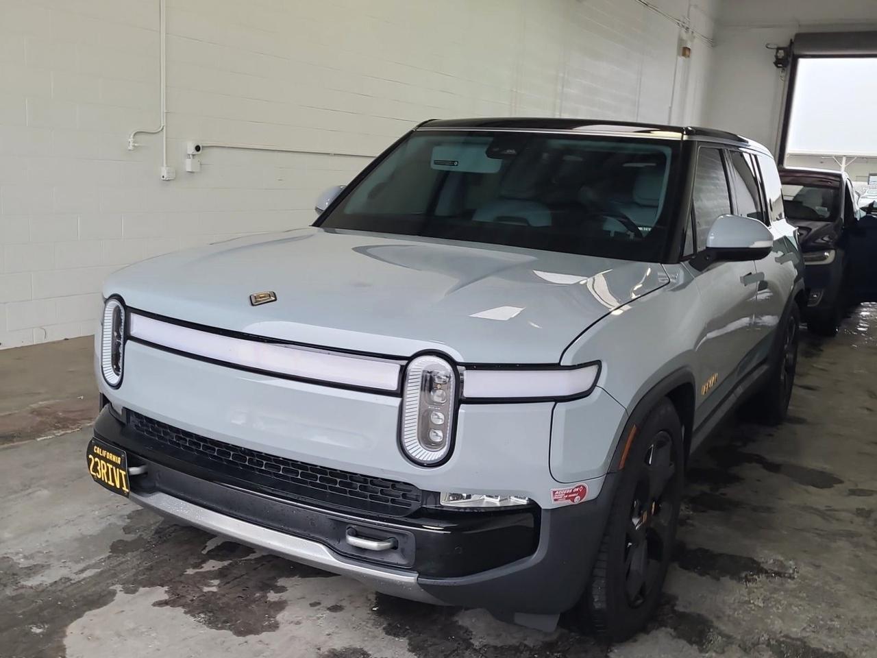 2023 Rivian R1S Adventure Quad Motor Adaptive Cruise Portland OR