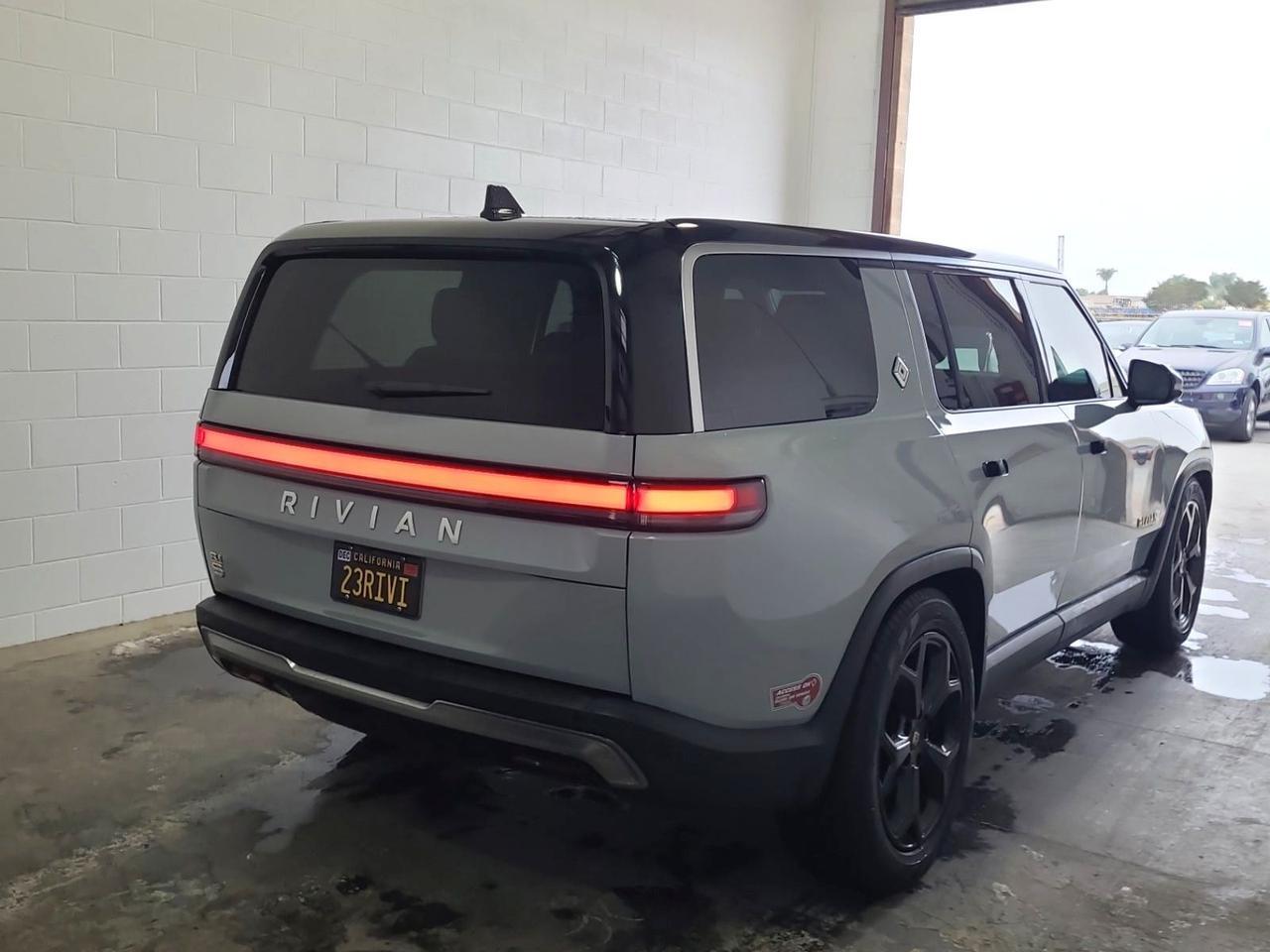 2023 Rivian R1S Adventure Quad Motor Adaptive Cruise Portland OR