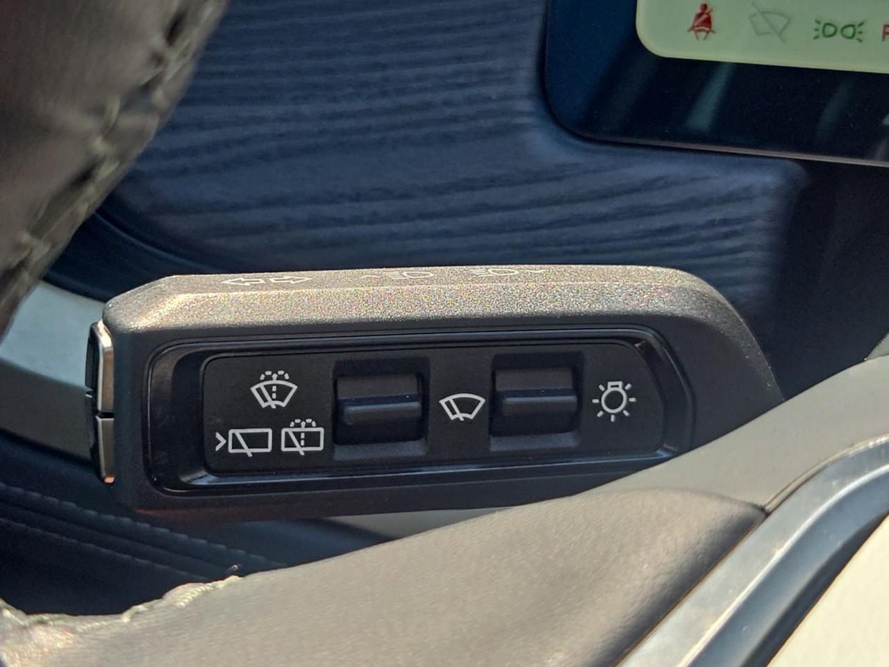 2023 Rivian R1S Adventure Quad Motor Large Pack Fredericksburg VA