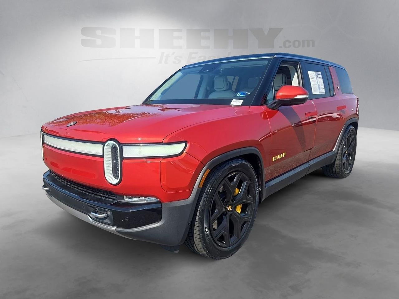 2023 Rivian R1S Adventure Quad Motor Large Pack Fredericksburg VA