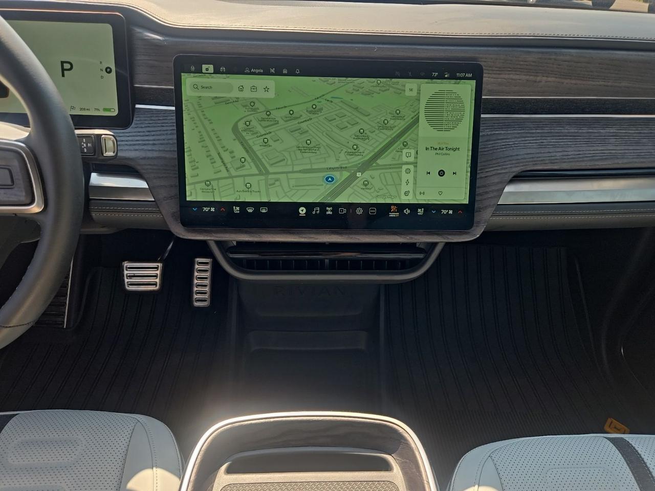 2023 Rivian R1S Adventure Quad Motor Large Pack Fredericksburg VA