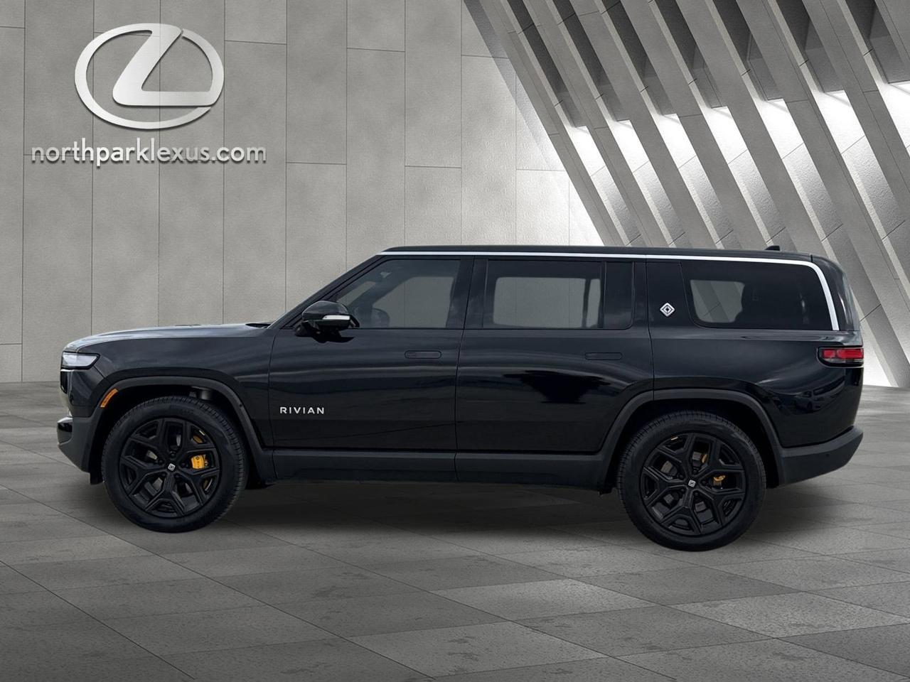 2023 Rivian R1S