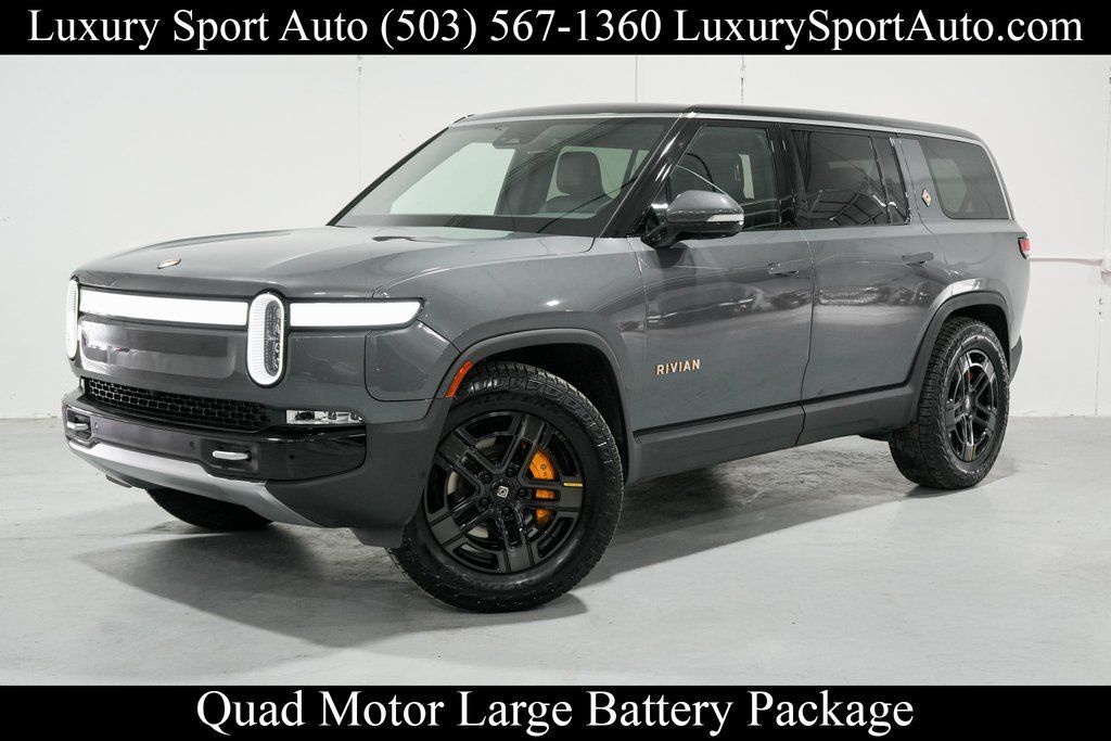 2023 Rivian R1S Adventure