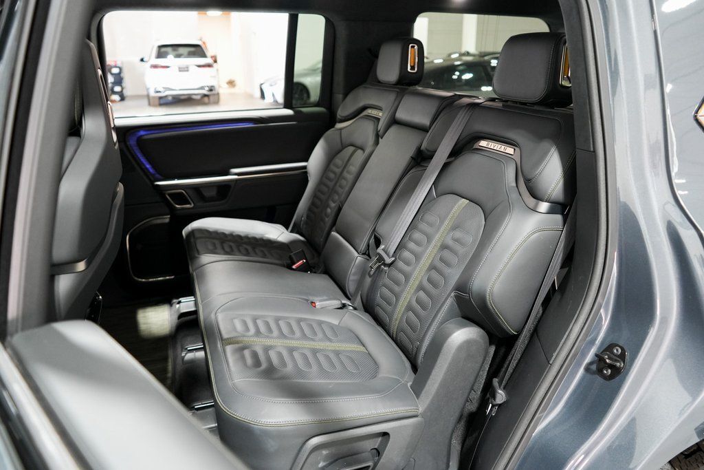 2023 Rivian R1S Adventure Tigard OR