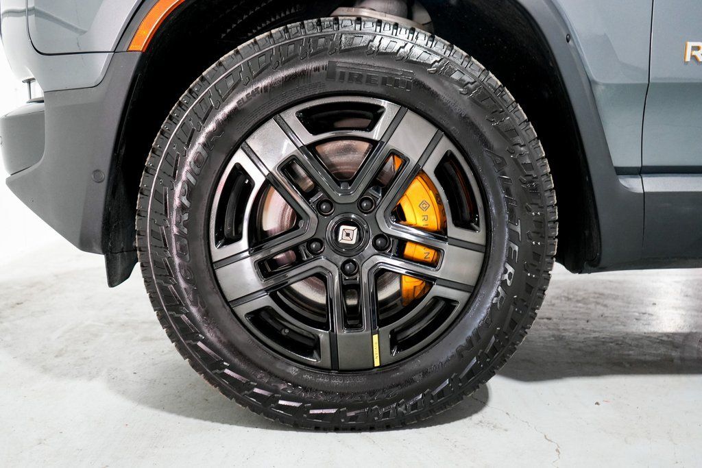 2023 Rivian R1S Adventure Tigard OR