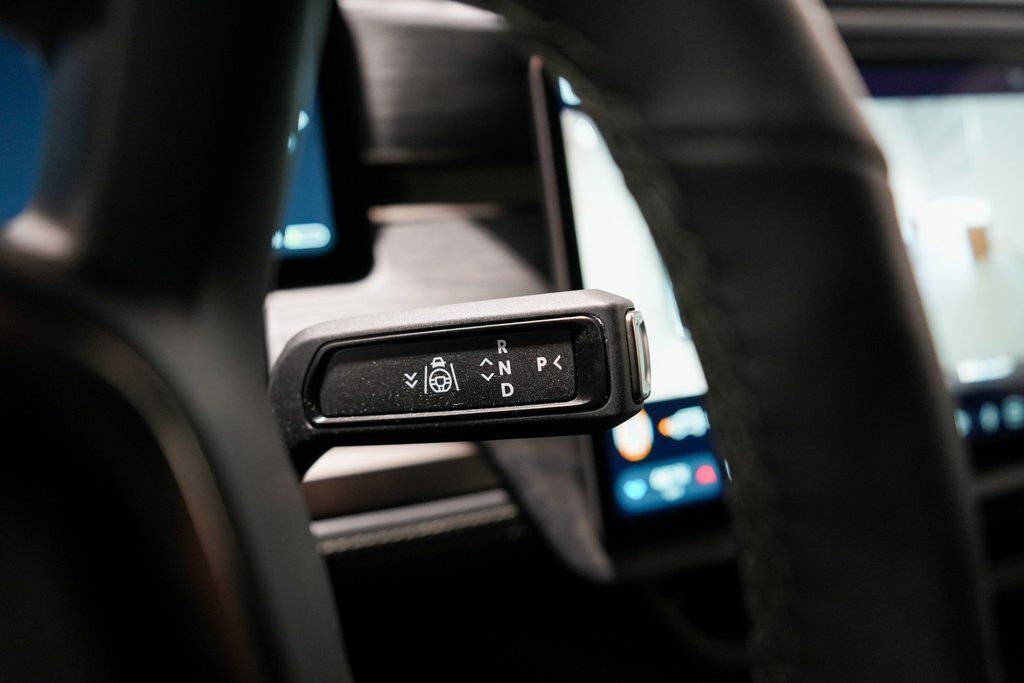 2023 Rivian R1S Adventure Tigard OR