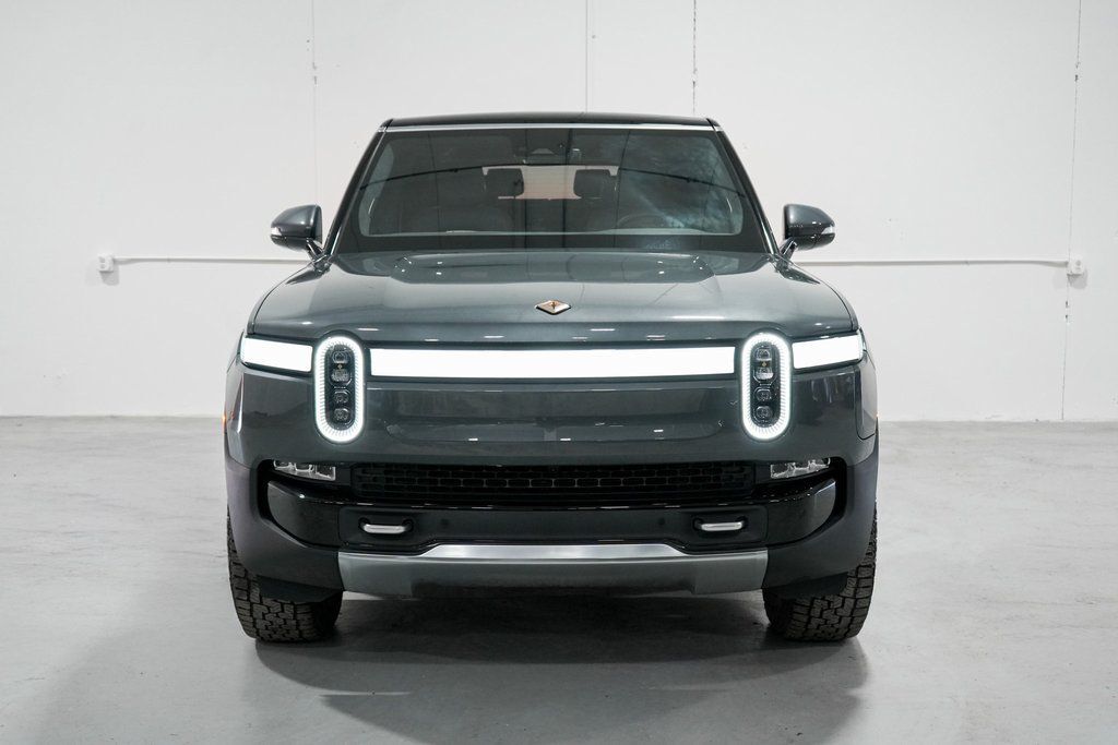 2023 Rivian R1S Adventure Tigard OR