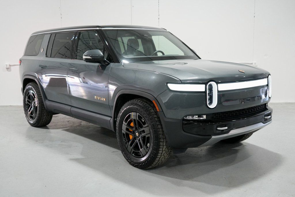 2023 Rivian R1S Adventure Tigard OR