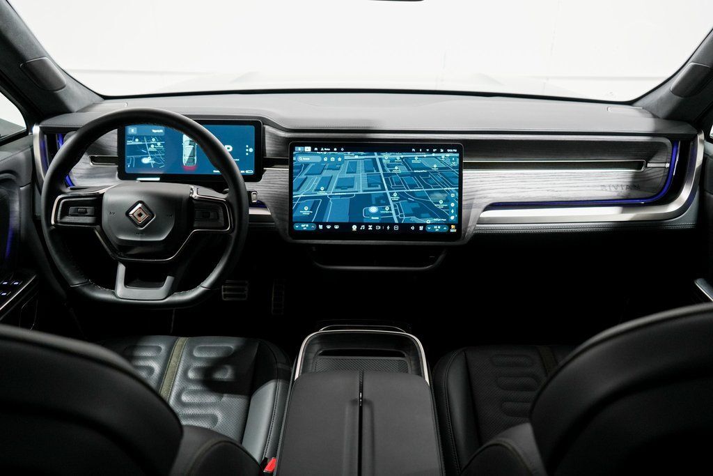 2023 Rivian R1S Adventure Tigard OR