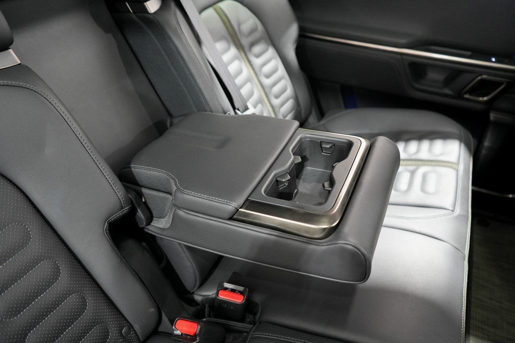 2023 Rivian R1S Adventure Tigard OR