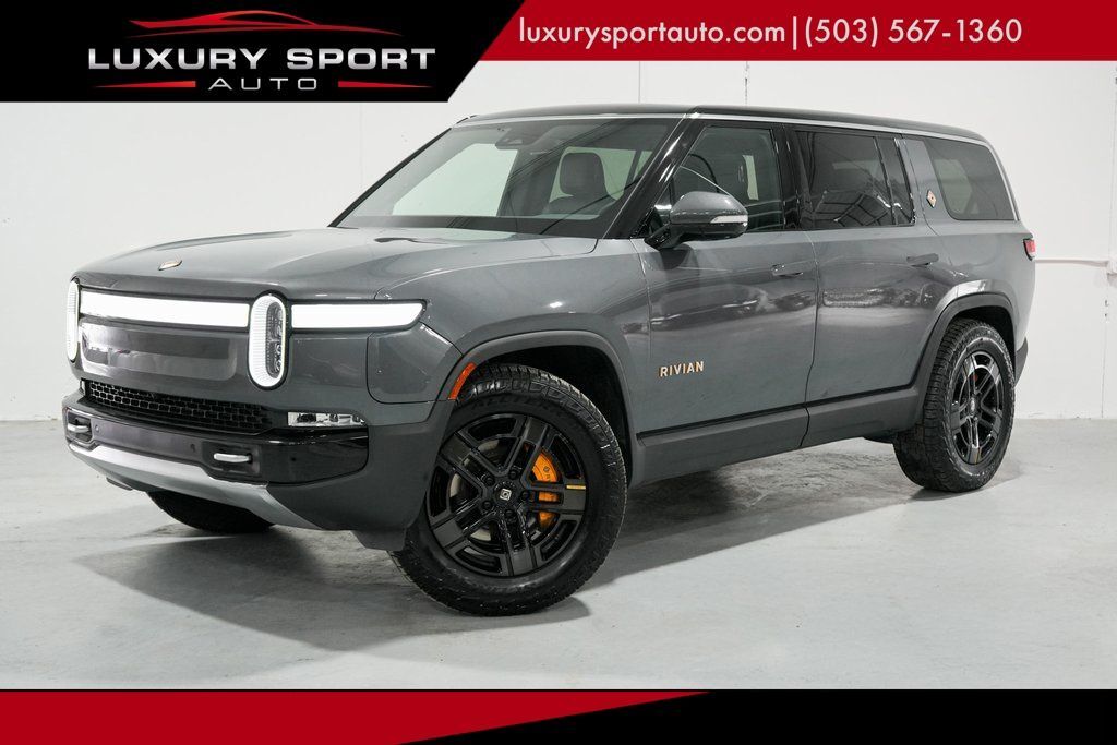 2023 Rivian R1S Adventure