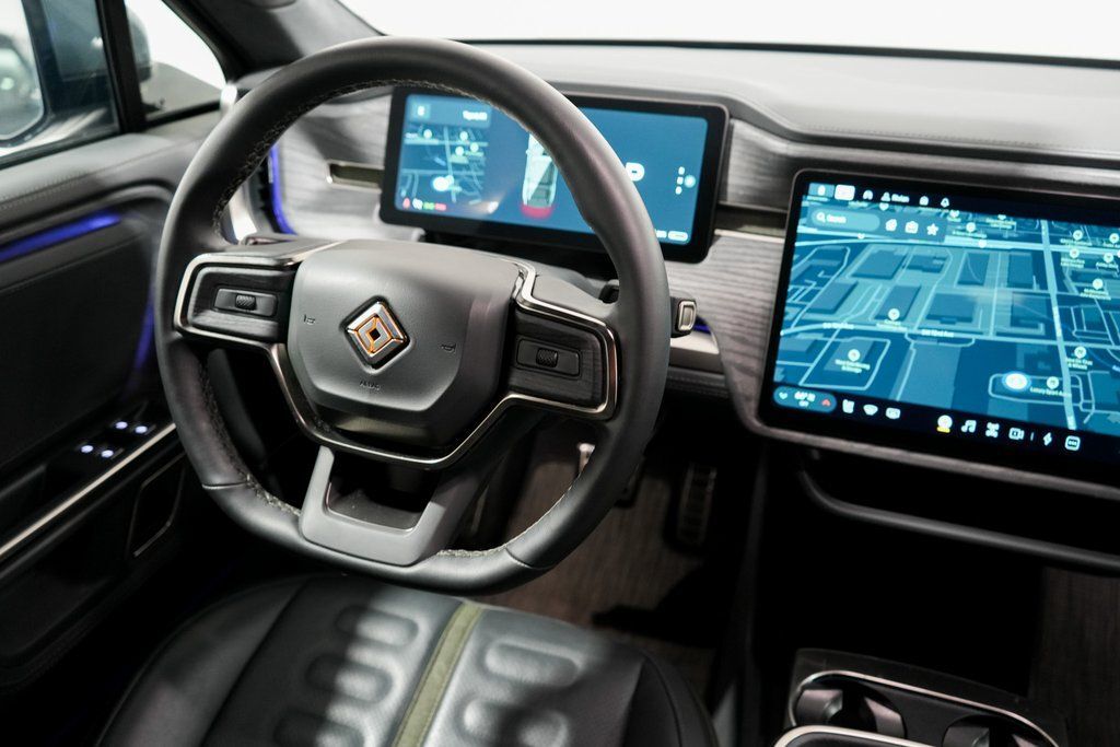 2023 Rivian R1S Adventure Tigard OR