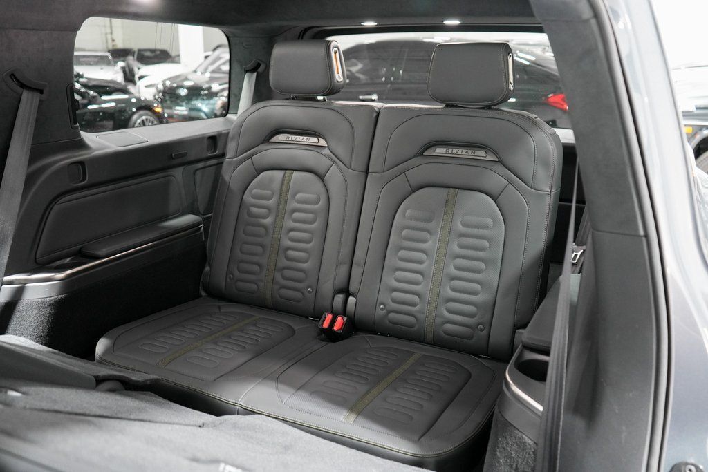 2023 Rivian R1S Adventure Tigard OR