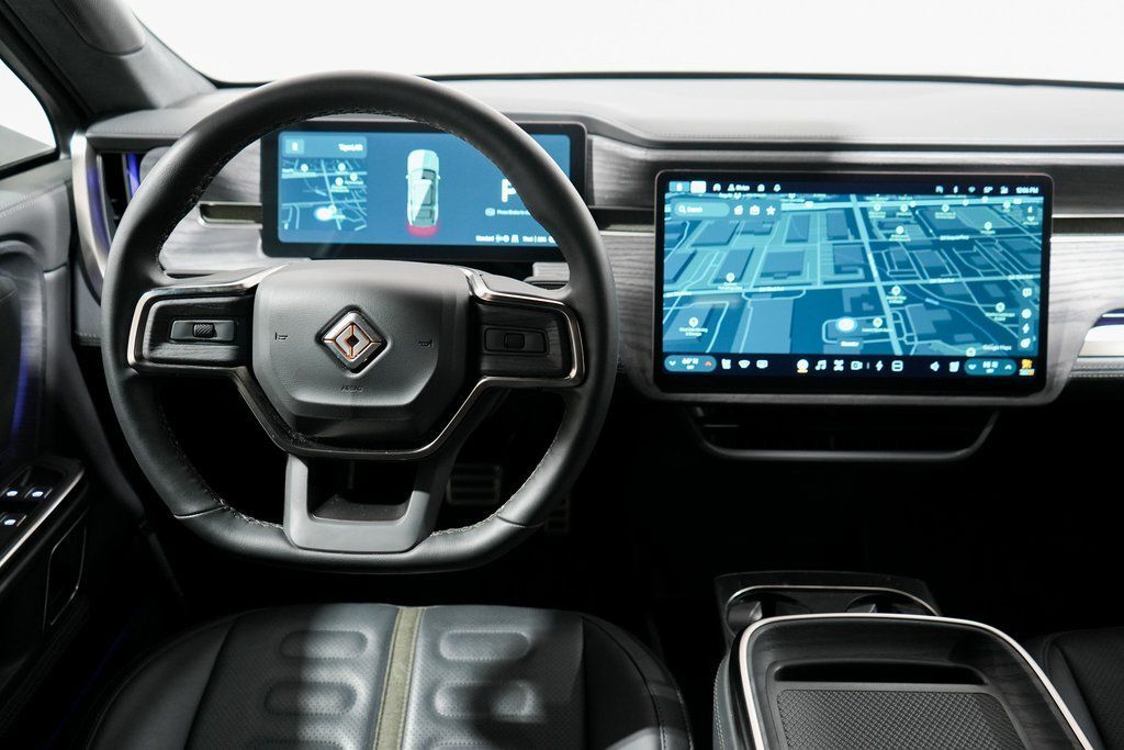 2023 Rivian R1S Adventure Tigard OR