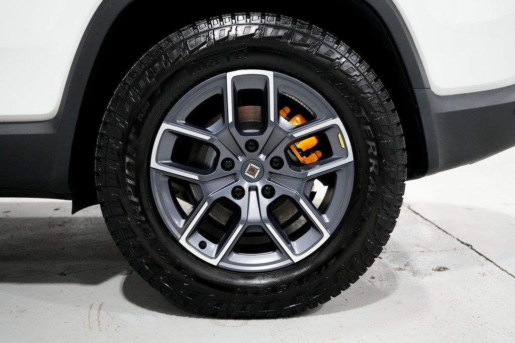 2023 Rivian R1S Adventure Tigard OR