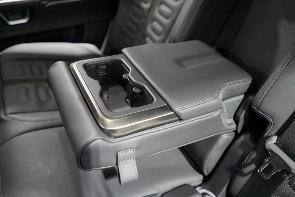 2023 Rivian R1S Adventure Tigard OR