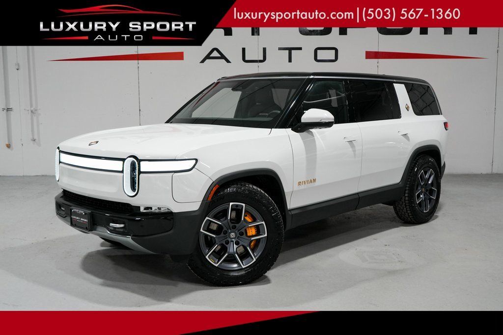 2023 Rivian R1S Adventure