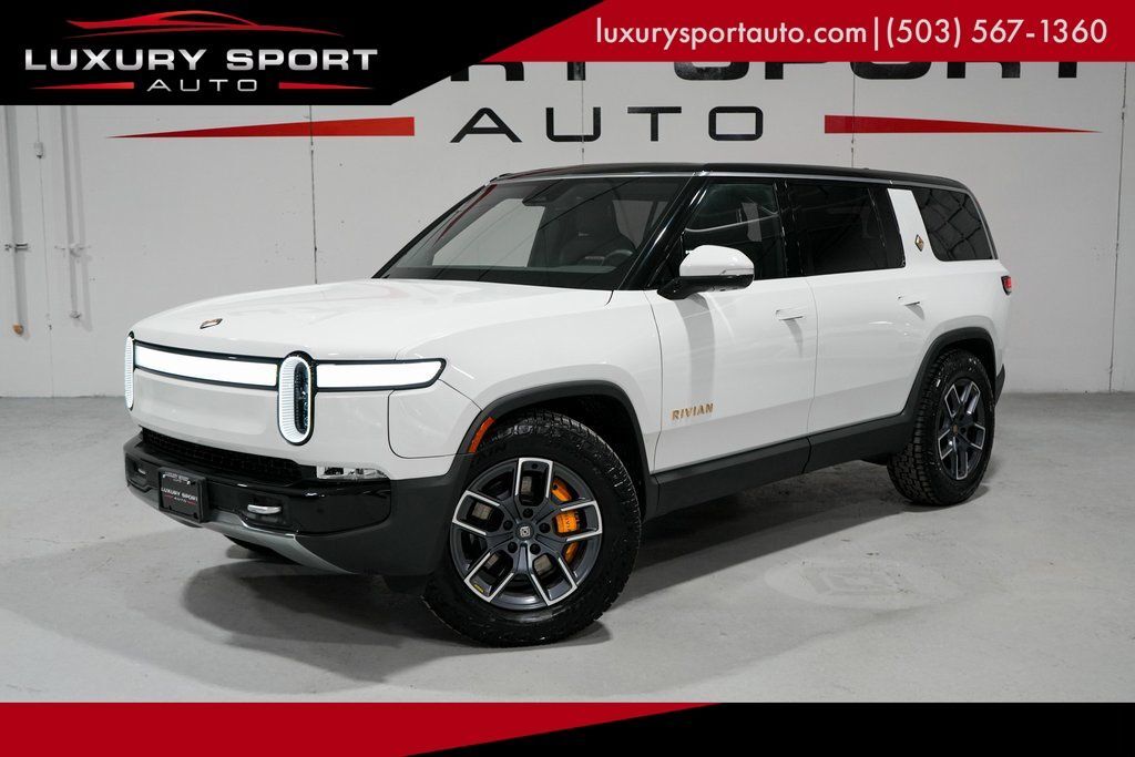 2023 Rivian R1S