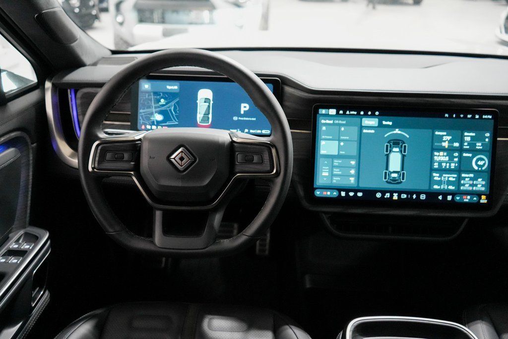 2023 Rivian R1S Adventure Tigard OR