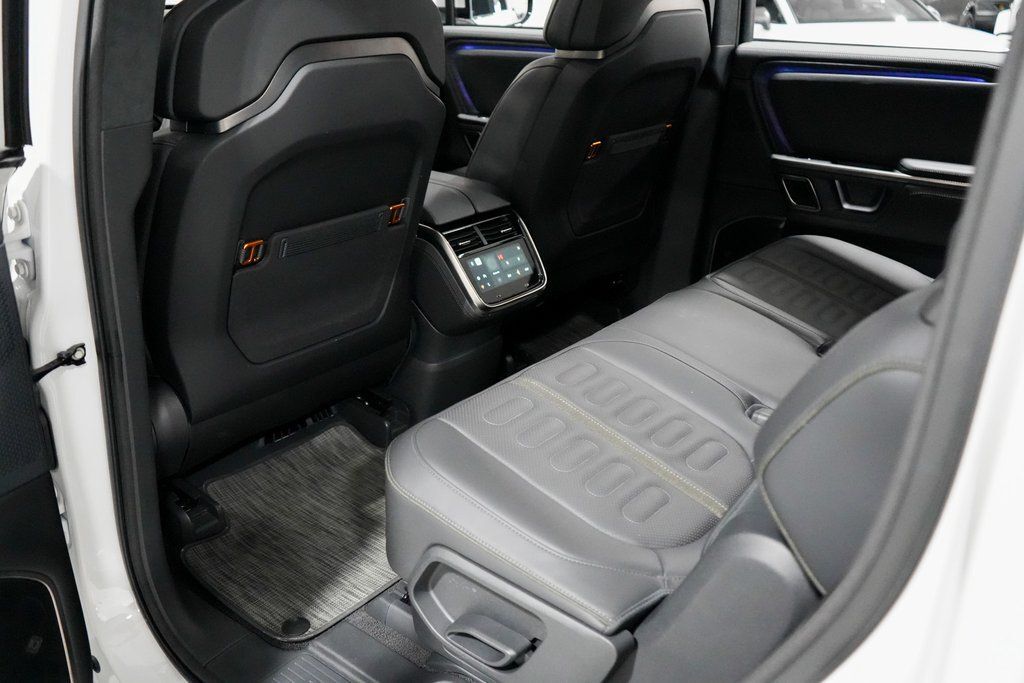 2023 Rivian R1S Adventure Tigard OR