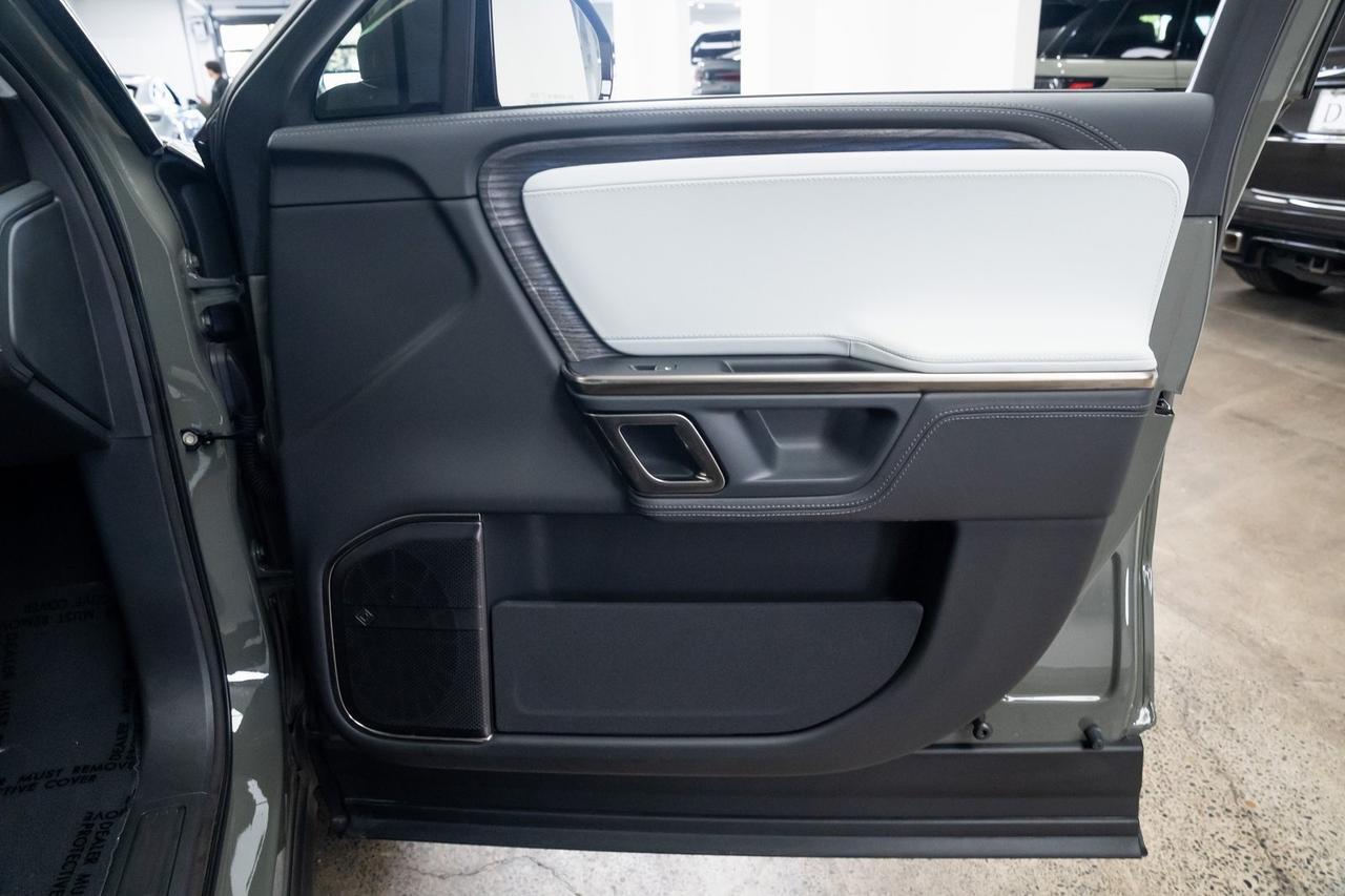 2023 Rivian R1S Launch Edition Vented Seats 3rd Row Seats Portland OR