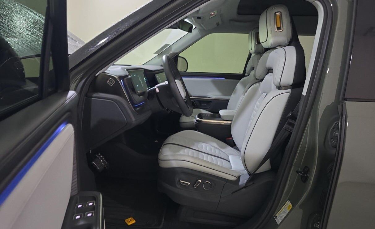 2023 Rivian R1S Launch Edition Vented Seats Adaptive Cruise Low Miles Portland OR