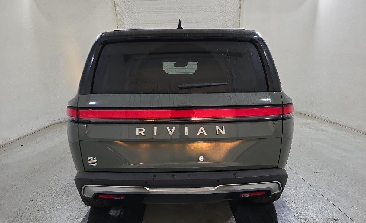 2023 Rivian R1S Launch Edition Vented Seats Adaptive Cruise Low Miles Portland OR