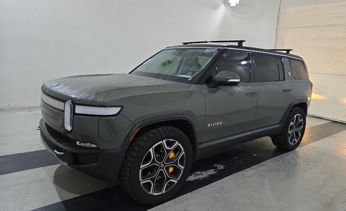 2023 Rivian R1S Launch Edition Vented Seats Adaptive Cruise Low Miles Portland OR