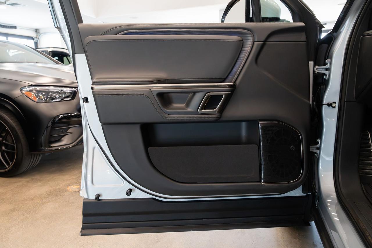2023 Rivian R1T Adventure Gladstone OR