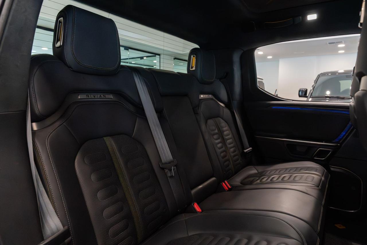 2023 Rivian R1T Adventure Gladstone OR