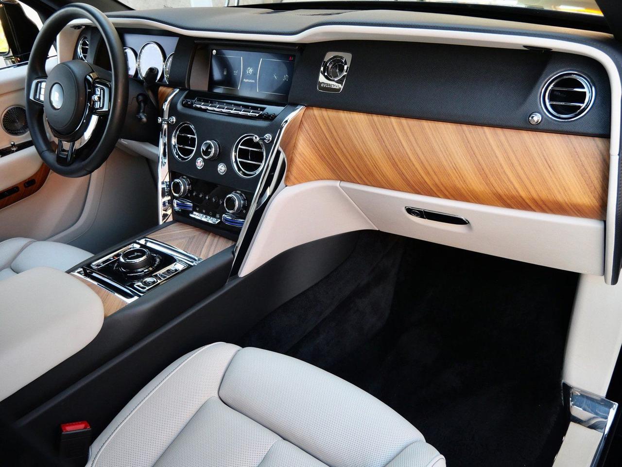 2023 Rolls-Royce Cullinan Lawrence KS