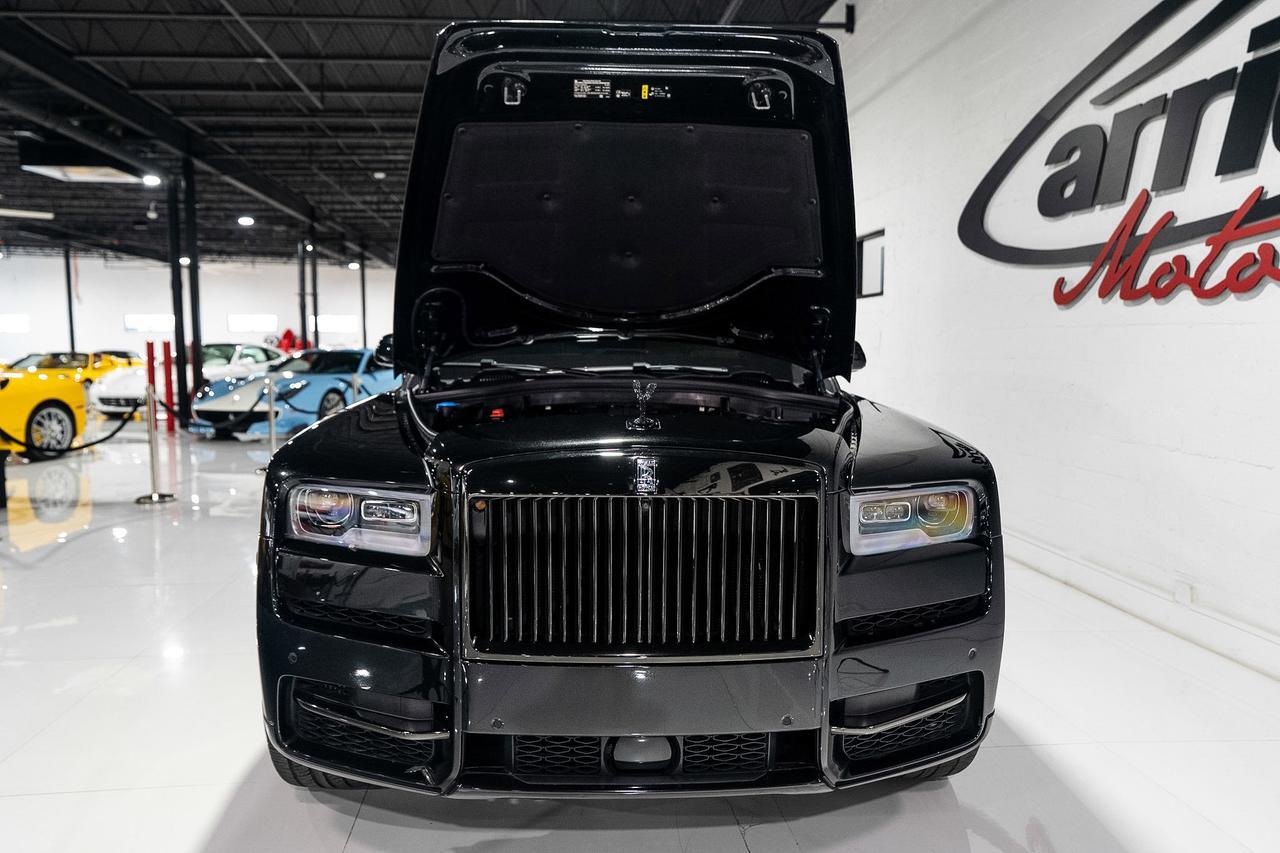 2023 Rolls-Royce Cullinan Black Badge Black Diamond paint,Mandarin interior,Bespoke audio system,four-passenger config & MORE! Fort Lauderdale FL